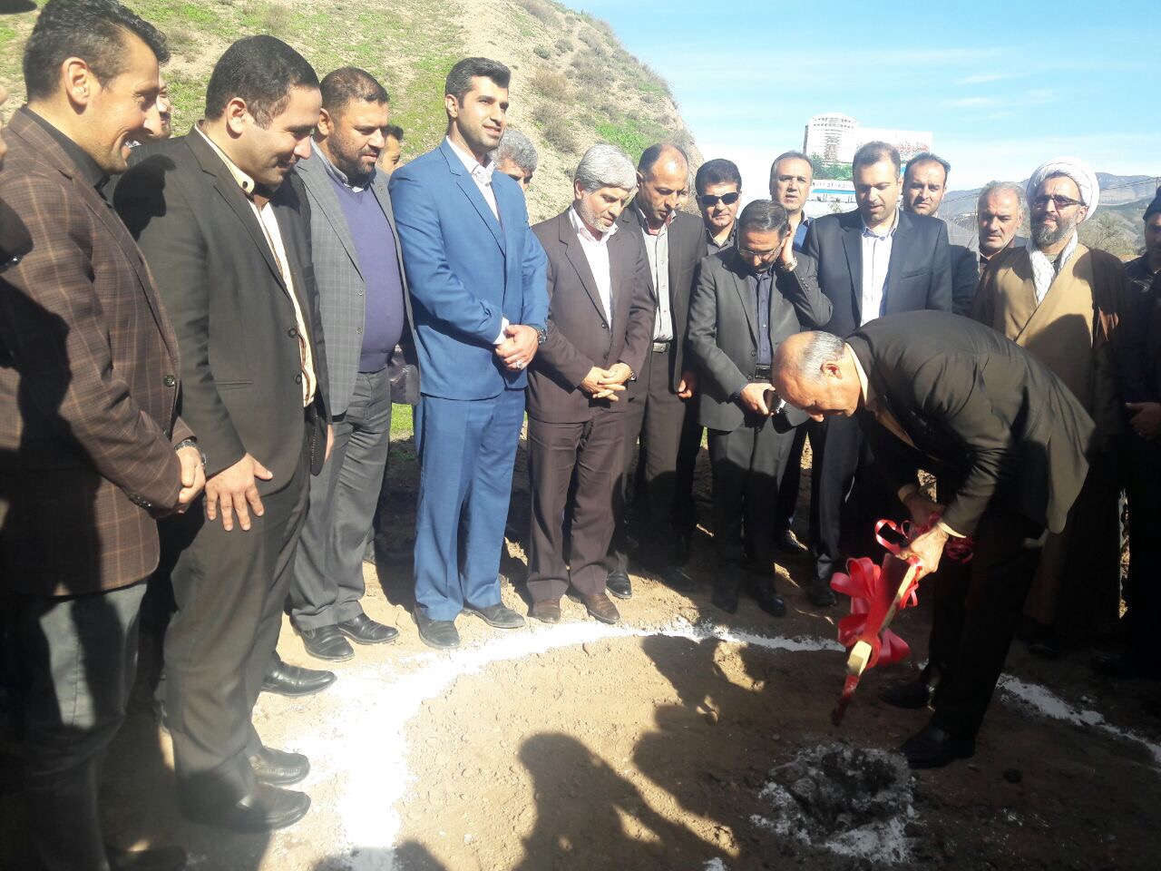 عملیات اجرایی تعریض و بهسازی بخشی از محور کندوان آغاز شد