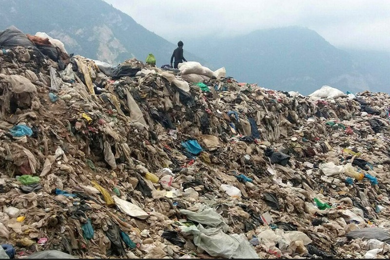 گزارش حرف مازندران از بحران محل انباشت زباله آمل؛ عمارتِ وحشت