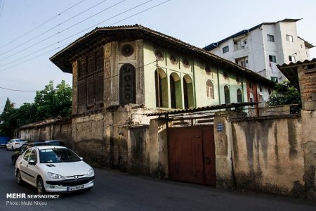 بازآفرینی بافت‌های تاریخی و فرسوده مازندران در دست‌انداز