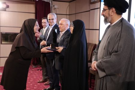 اساتید دانشگاه علوم پزشکی مازندران تجلیل شدند