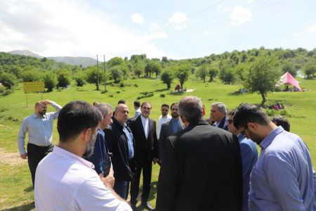 برای این گزارش ده‌ها تیتر می‌توان زد!