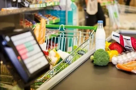 فروش شرطی کالا؛ اصناف کجای کارند!