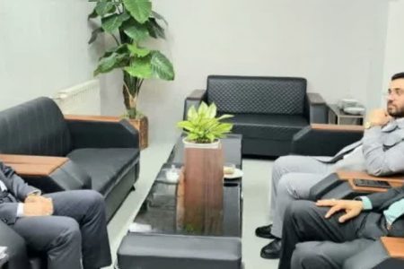 دیدار رئیس حوزه هنری مازندران با فرماندار نکا با محوریت شناسایی ظرفیت‌های هنری شهرستان‌ها