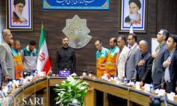 شهردار ساری از کارکنان سکوی موقت انتقال زباله در شورای اداری تجلیل کرد