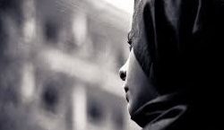 زنانگی درسایه