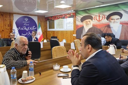برگزاری ملاقات مردمی مسئولان استانی در دفتر غرب استانداری مازندران
